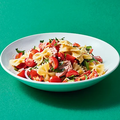 Tuna Pasta Salad with Cherry Tomatoes