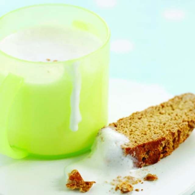 Biscotti with Babyccino