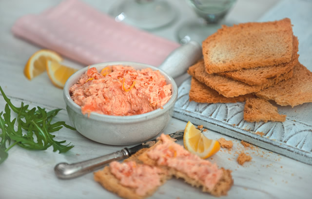 Smoked Salmon Paté with Melba Toasts