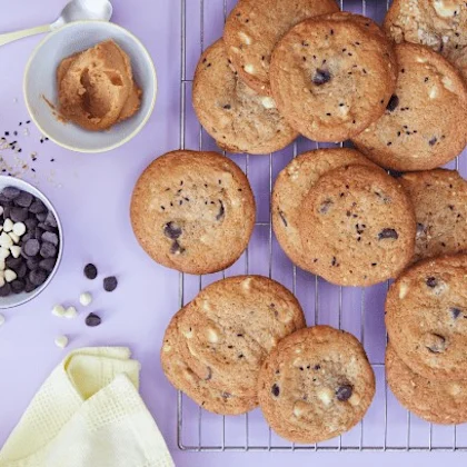 Miso and chocolate cookies
