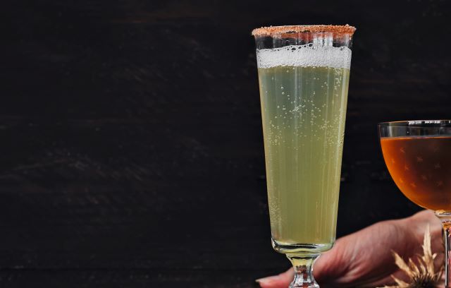 Pear & Cinnamon Fizz
