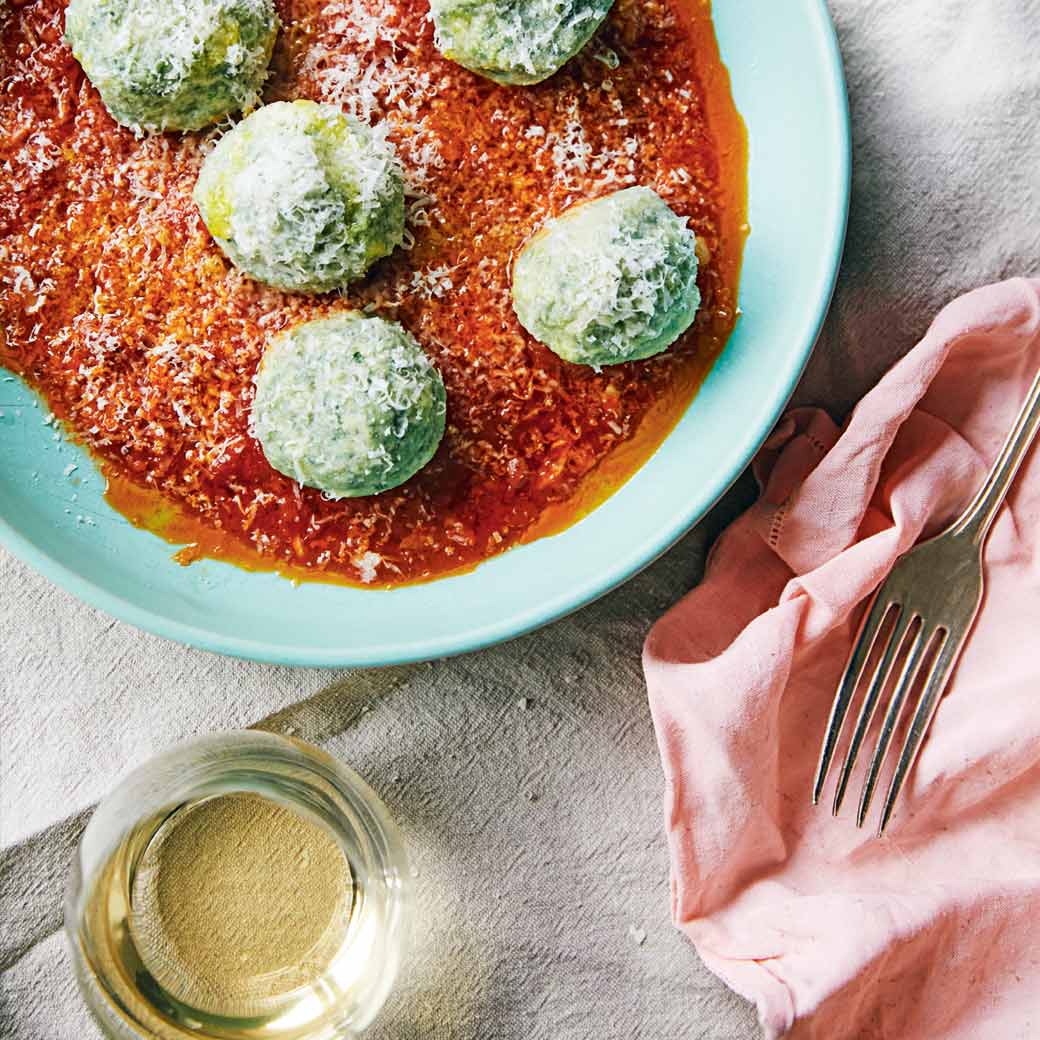 Malfatti with tomato sauce