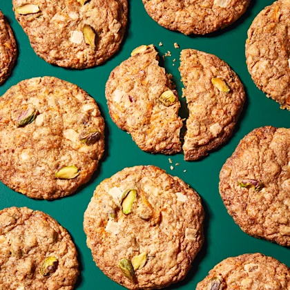 Carrot and Ginger Cookies with White Chocolate and Pistachio