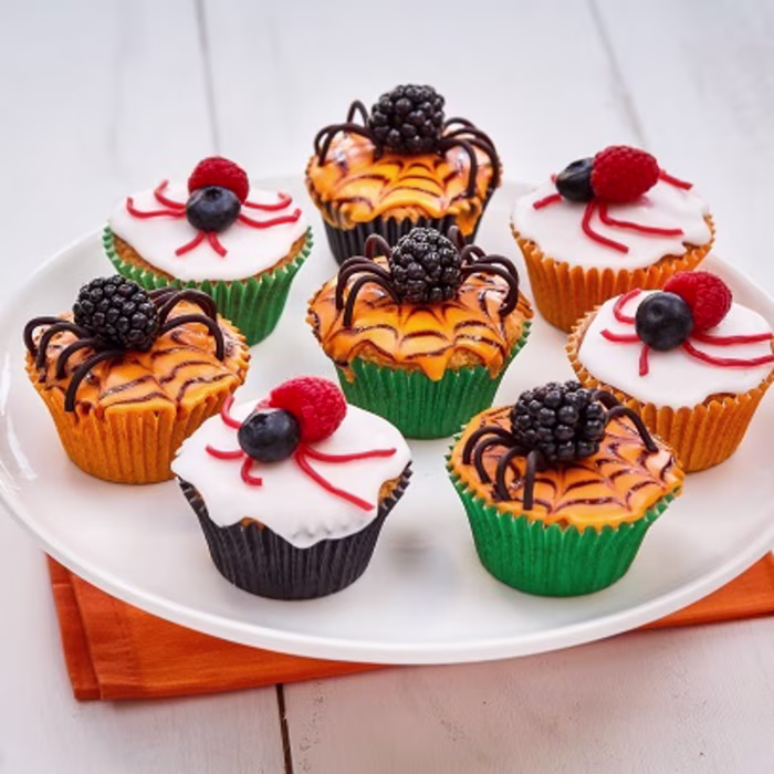 Berry Spooky Halloween Cupcakes