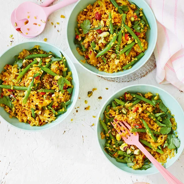 Bulgur and green bean spiced salad