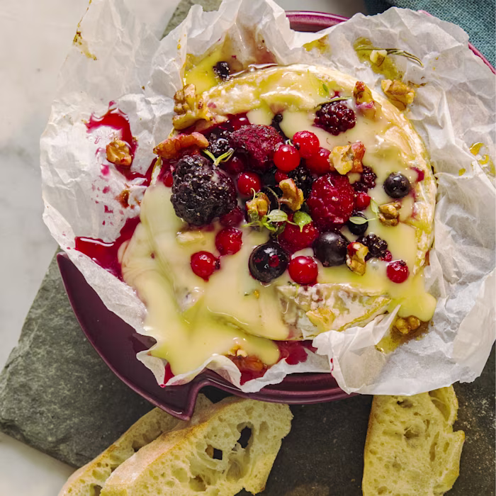 Baked Berry Camembert