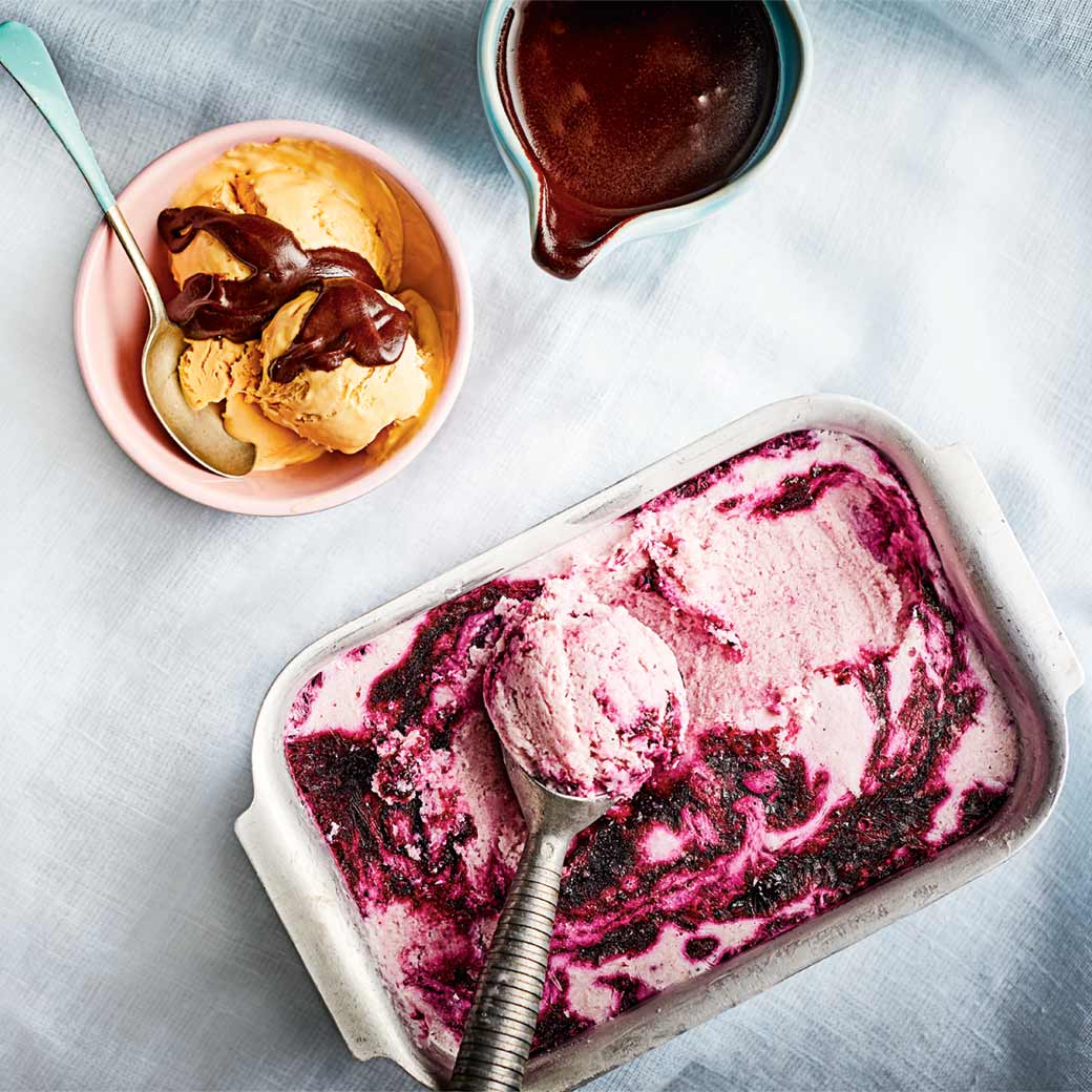 Dairy-free chocolate sauce