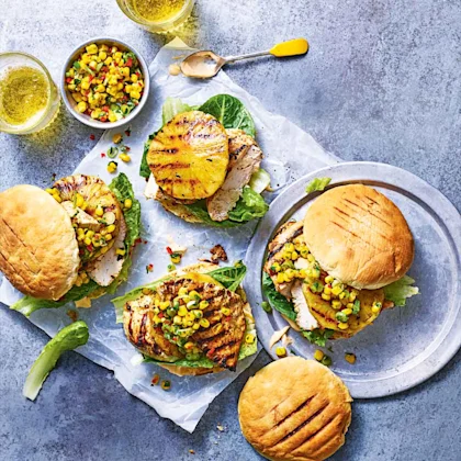Tropical chicken burger with sweetcorn salsa