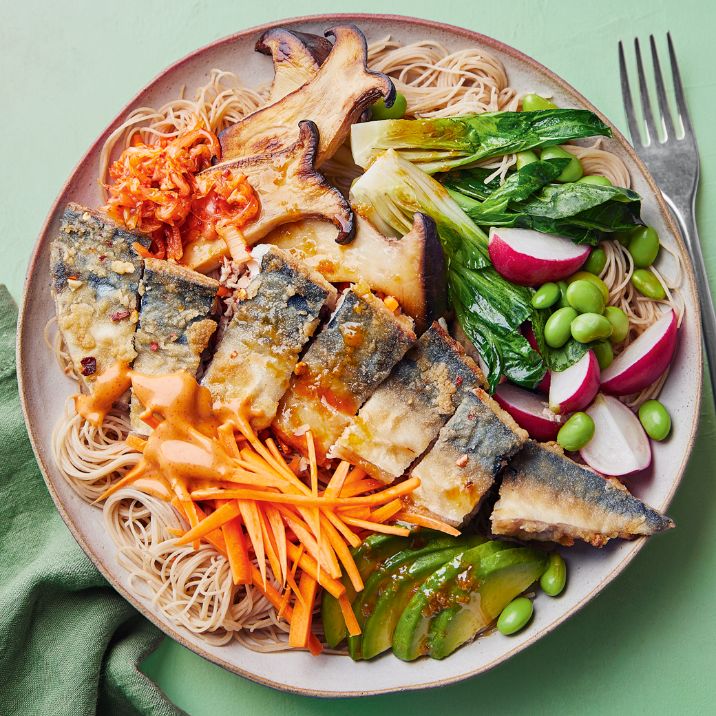 Crispy Korean-inspired Mackerel with Veg Noodles