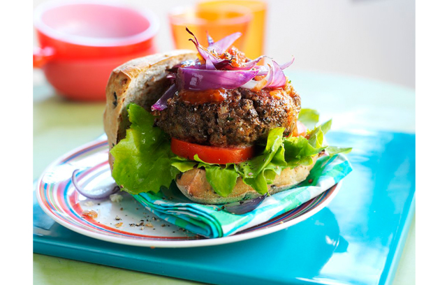 Quorn Cheese and Onion Burgers