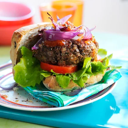 Quorn Cheese and Onion Burgers