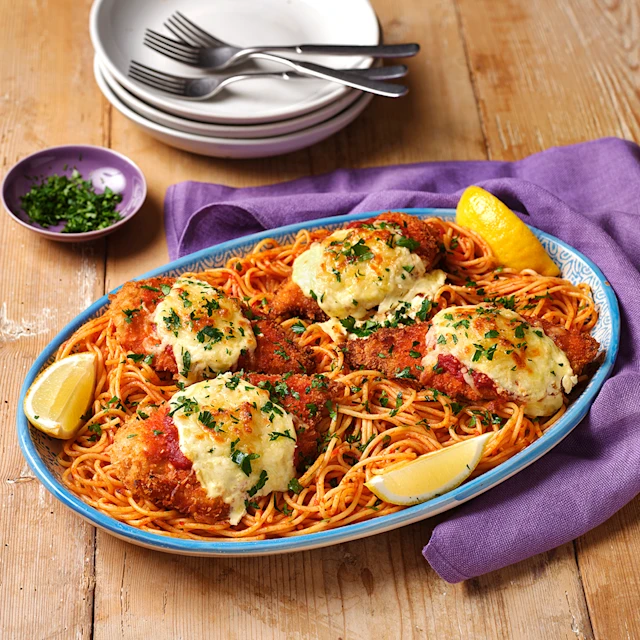 Lisa Faulkner’s Chicken Parmigiana
