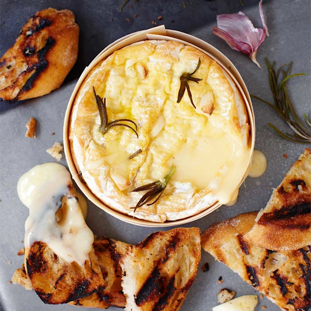 Rosemary-baked Camembert with Garlic Ciabatta Toast