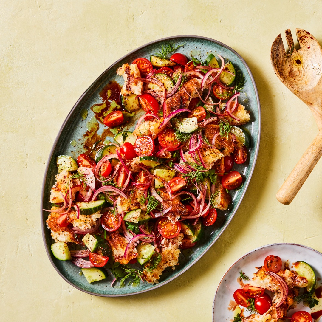 Middle Eastern-style tomato and cucumber panzanella