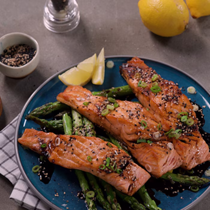 Bertolli’s Grilled Salmon with Soy Sauce and Asparagus