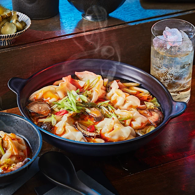 Gyoza Hotpot