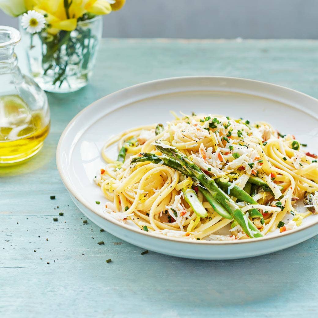 Asparagus & Crab Linguine with Chilli
