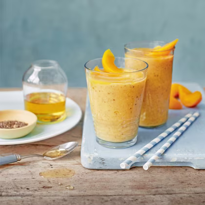 Peach, Spelt and Agave Smoothie