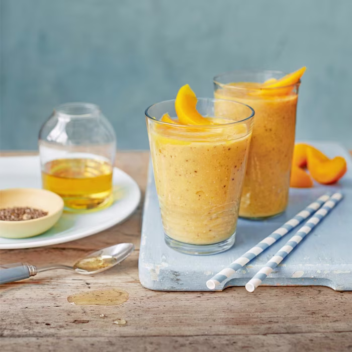 Peach, Spelt and Agave Smoothie