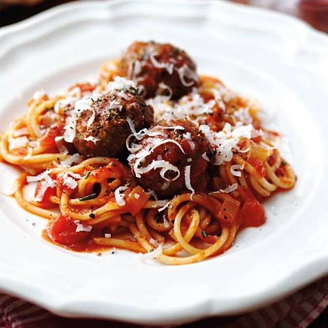 One-Pan Spaghetti and Meatballs