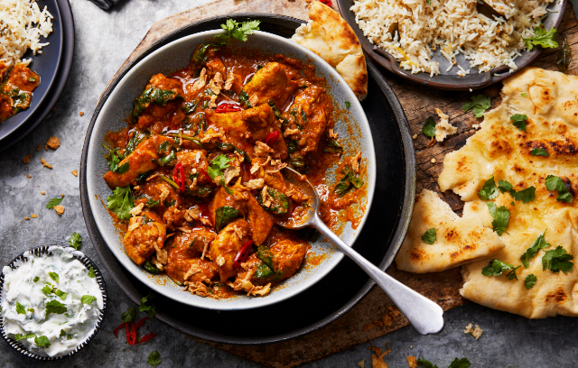 Chicken Saag with Lemon Pilau, Coriander Naan and Cucumber Raita
