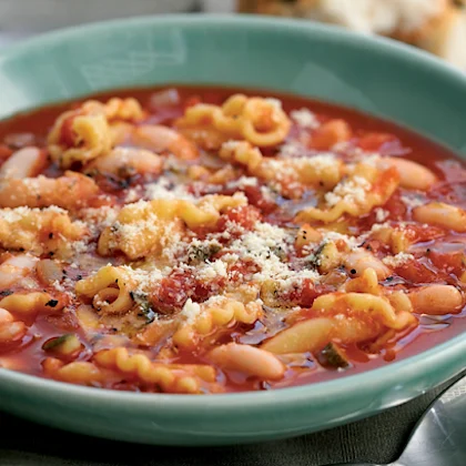 Tuscan-style Pasta and Bean Soup