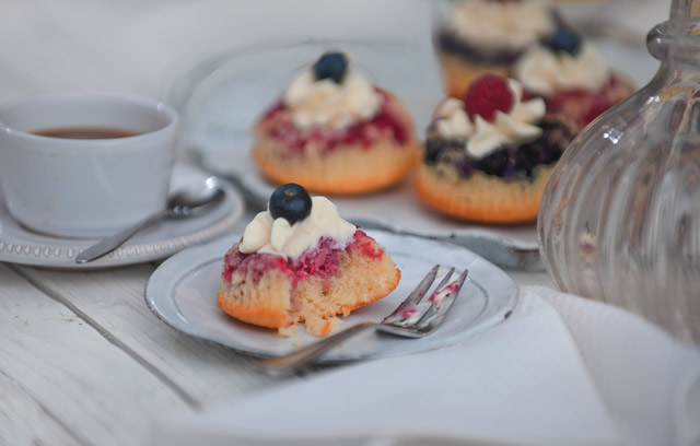 Upside-down Berry Buns