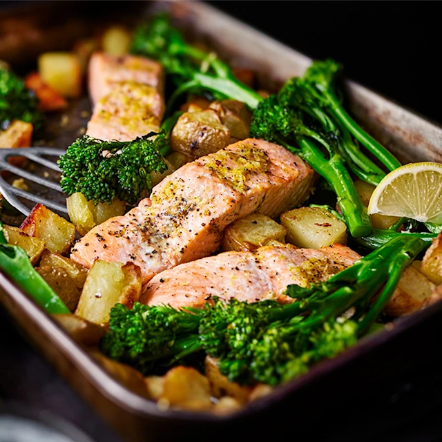 Lemony Salmon and Potato Traybake