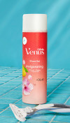 Gillette Venus Invigorating Scented Shaving Cream Gel with razor