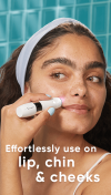 Venus Face Trimmer In Use