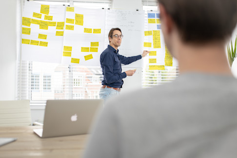 Met een user story workshop brengen we de wensen en eisen van alle stakeholders in kaart, en vertalen we die in een ontwikkelplan.
