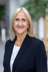 Portrait of Mary O’Dea, IOB CEO