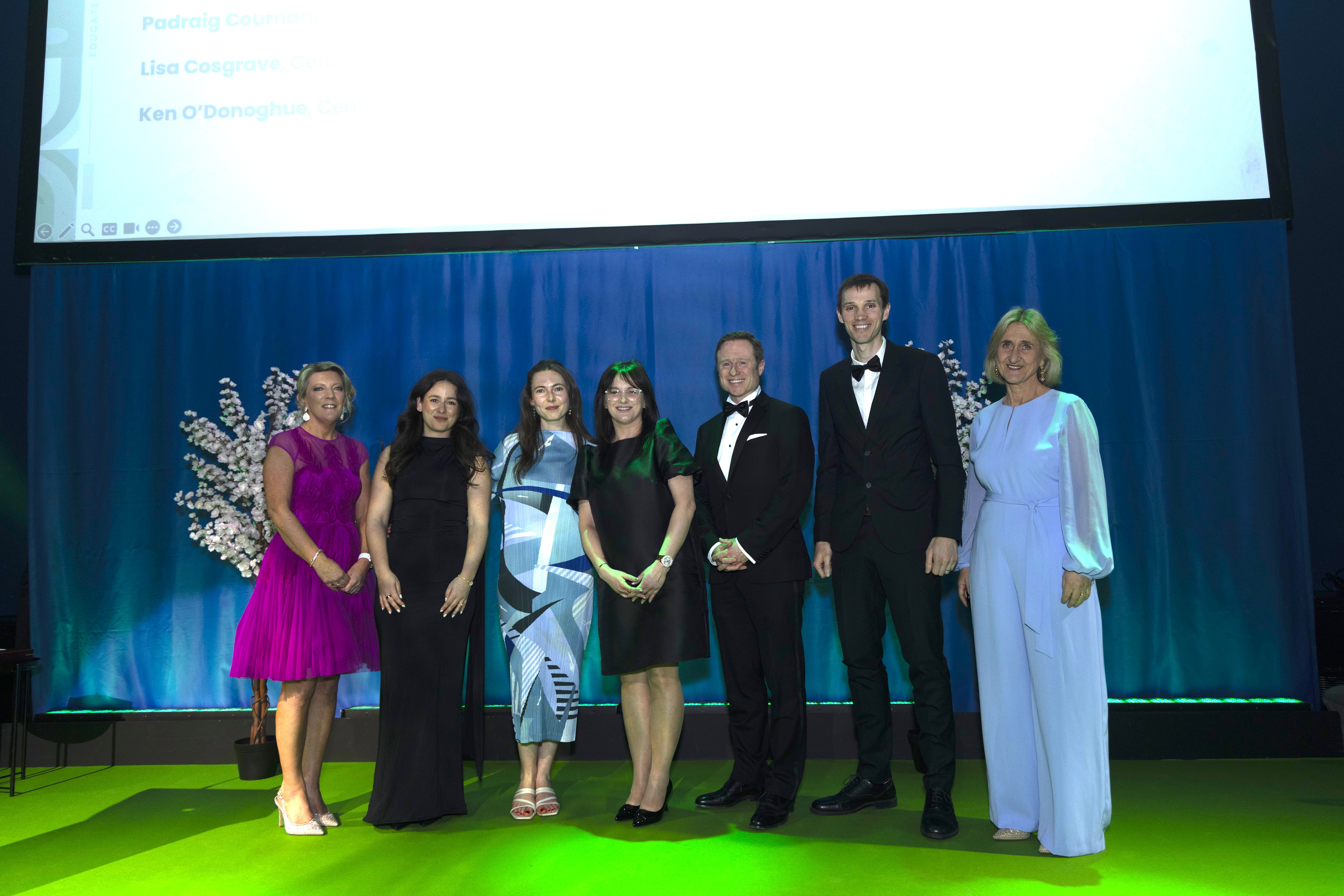 Group shot of IOB funds programmes Prize winners recognised at Irish Funds Dinner.