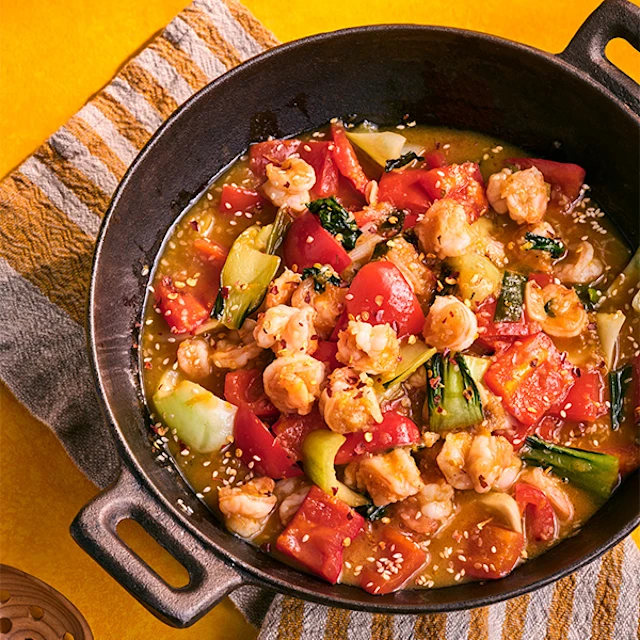 Hot Honey, Orange & Sesame Prawn Stir-Fry
