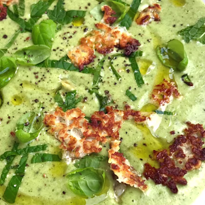 Courgette and Spinach Soup with Halloumi Crisp