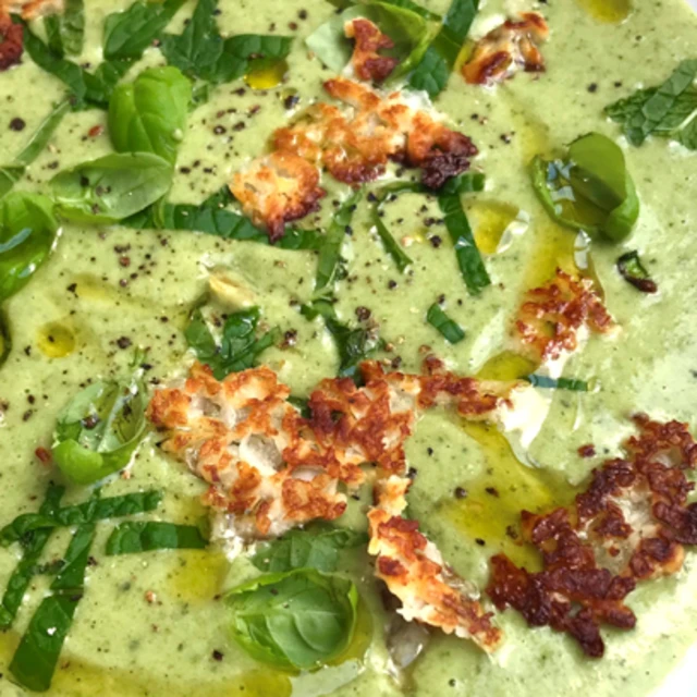 Courgette and Spinach Soup with Halloumi Crisp