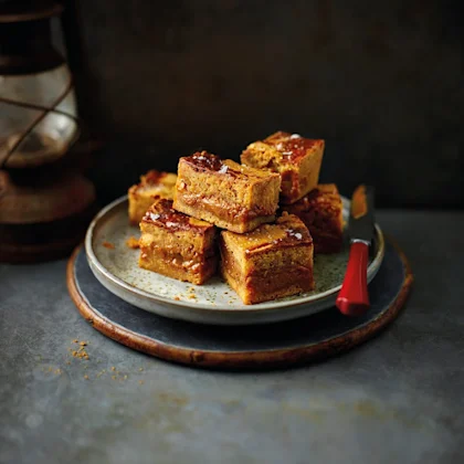 Salted Caramel Blondies