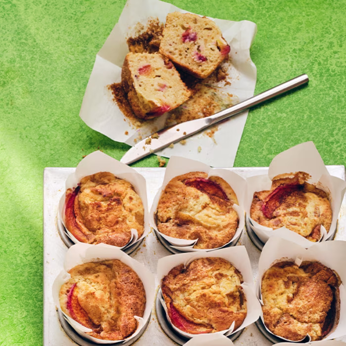 Peach & Soured Cream Muffins