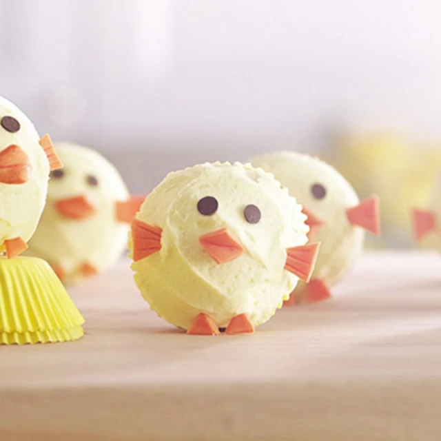 Easter Chick Cupcakes