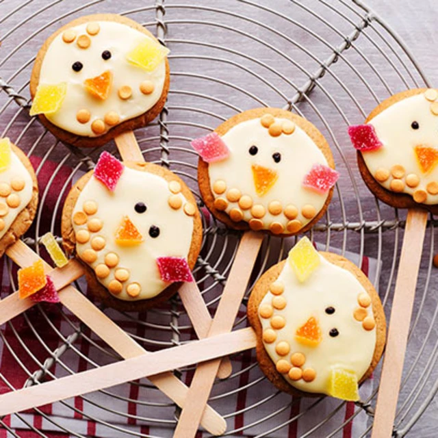 Easter Chick Lollipops