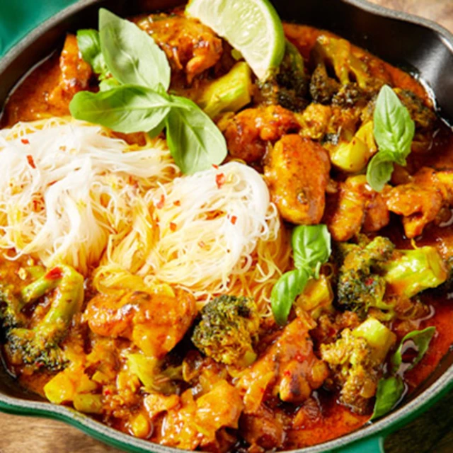 30-Minute Thai Chicken Curry