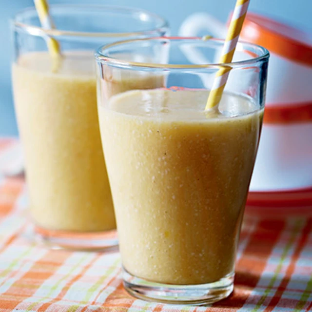 Banana, Coconut and Mango Smoothie
