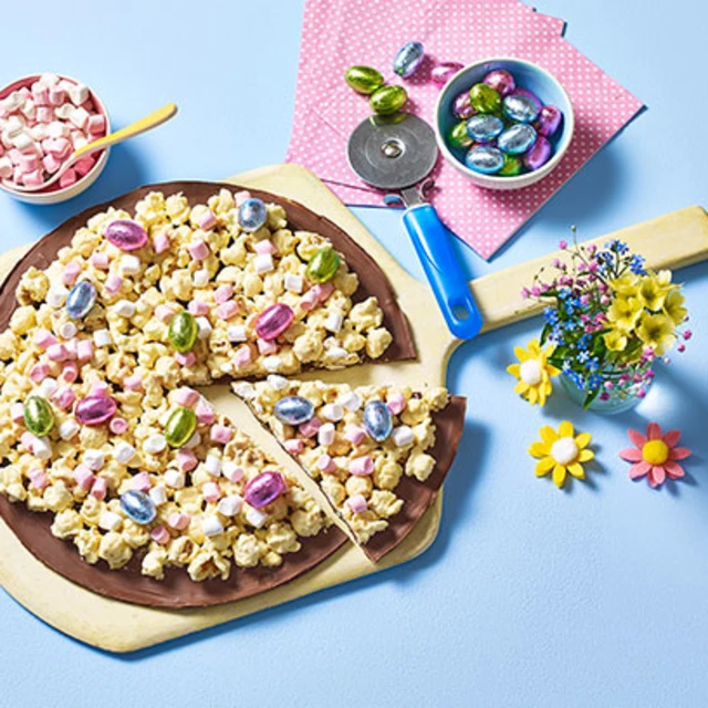 Chocolate Popcorn Pizza