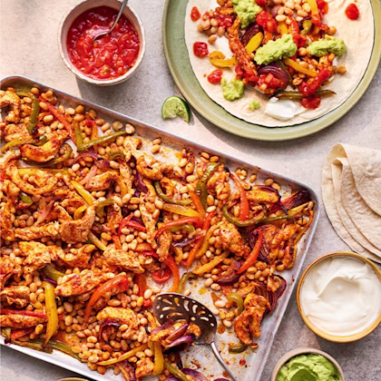 Chicken & Bean Fajita Traybake