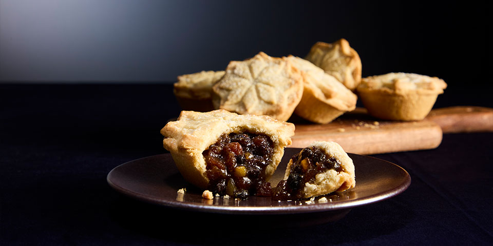 Christmas Bakery, Cakes and Christmas Pudding