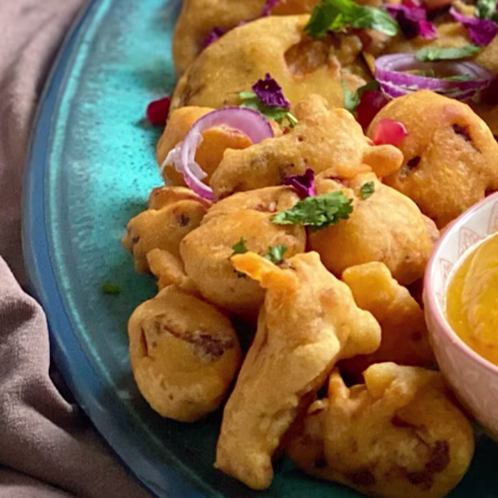 fried crispy cauliflower bites