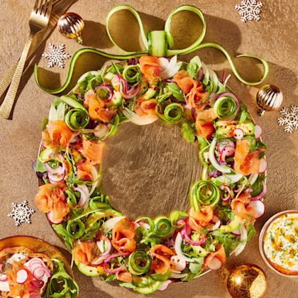 Smoked Salmon Salad Wreath