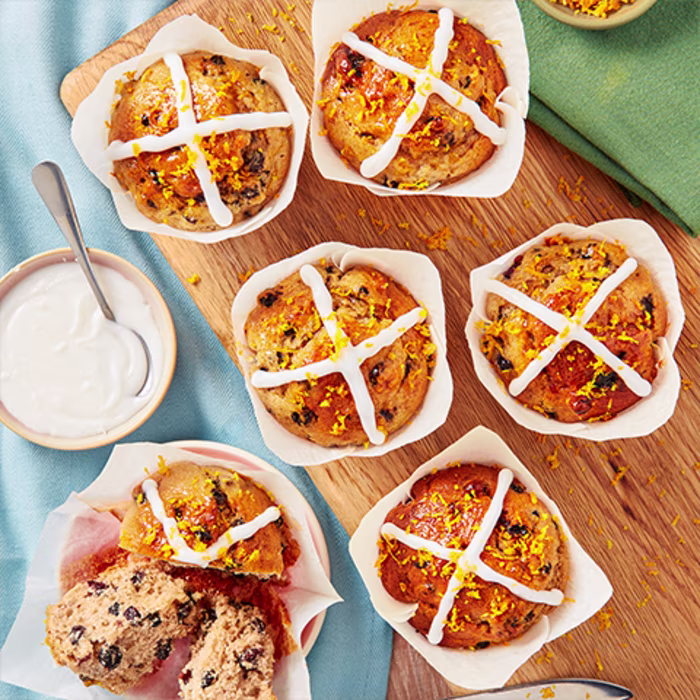 hot cross bun muffins