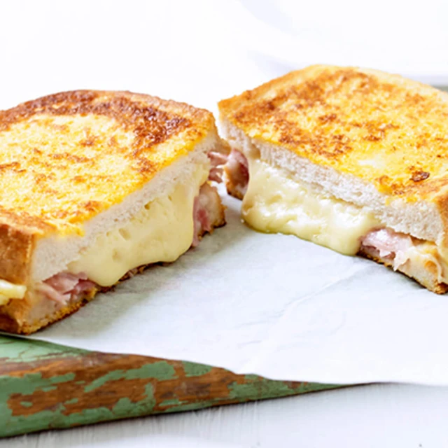 Mouth-watering Cheese and Ham Toastie