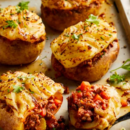 Loaded Cottage Pie Skins